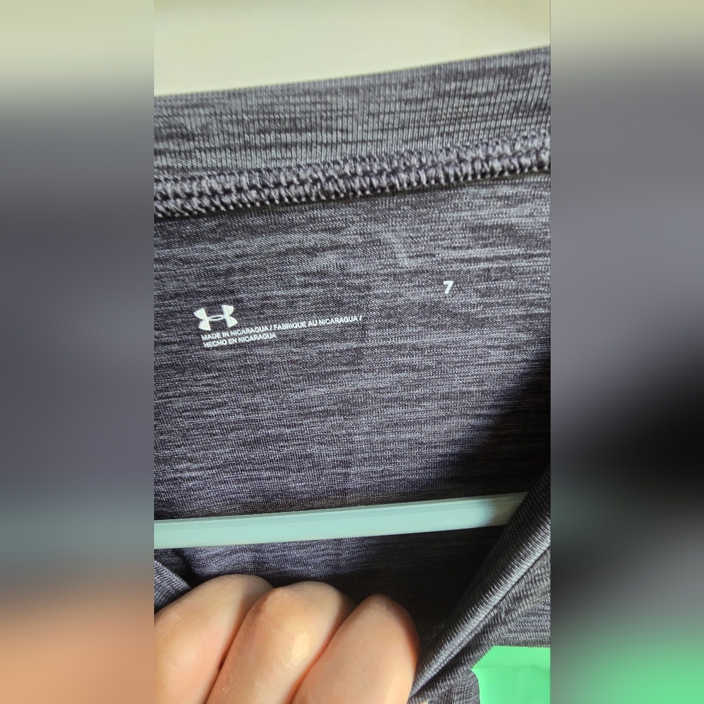 Under Armour Gray and Green Kids Set - Picture 3 of 9